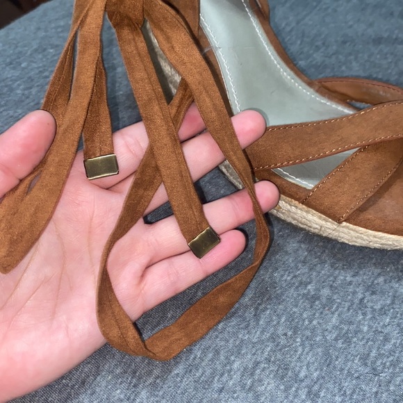 ANA open toe brown wedge - Picture 7 of 7